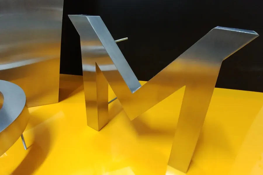 Letras Acero Inoxidable