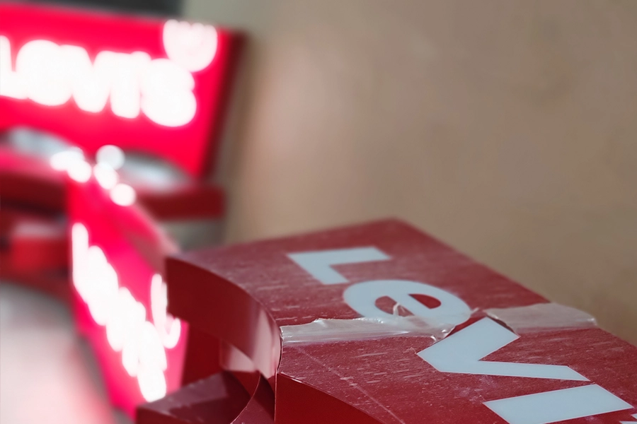 LEVI´S Logo Iluminado